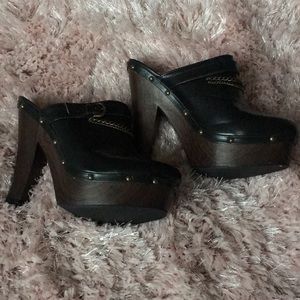 BEAUTIFUL Bucco high heel clogs